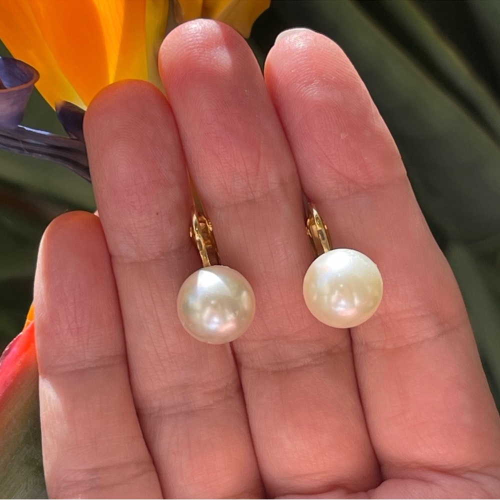 Pearl gold tone clip on earrings